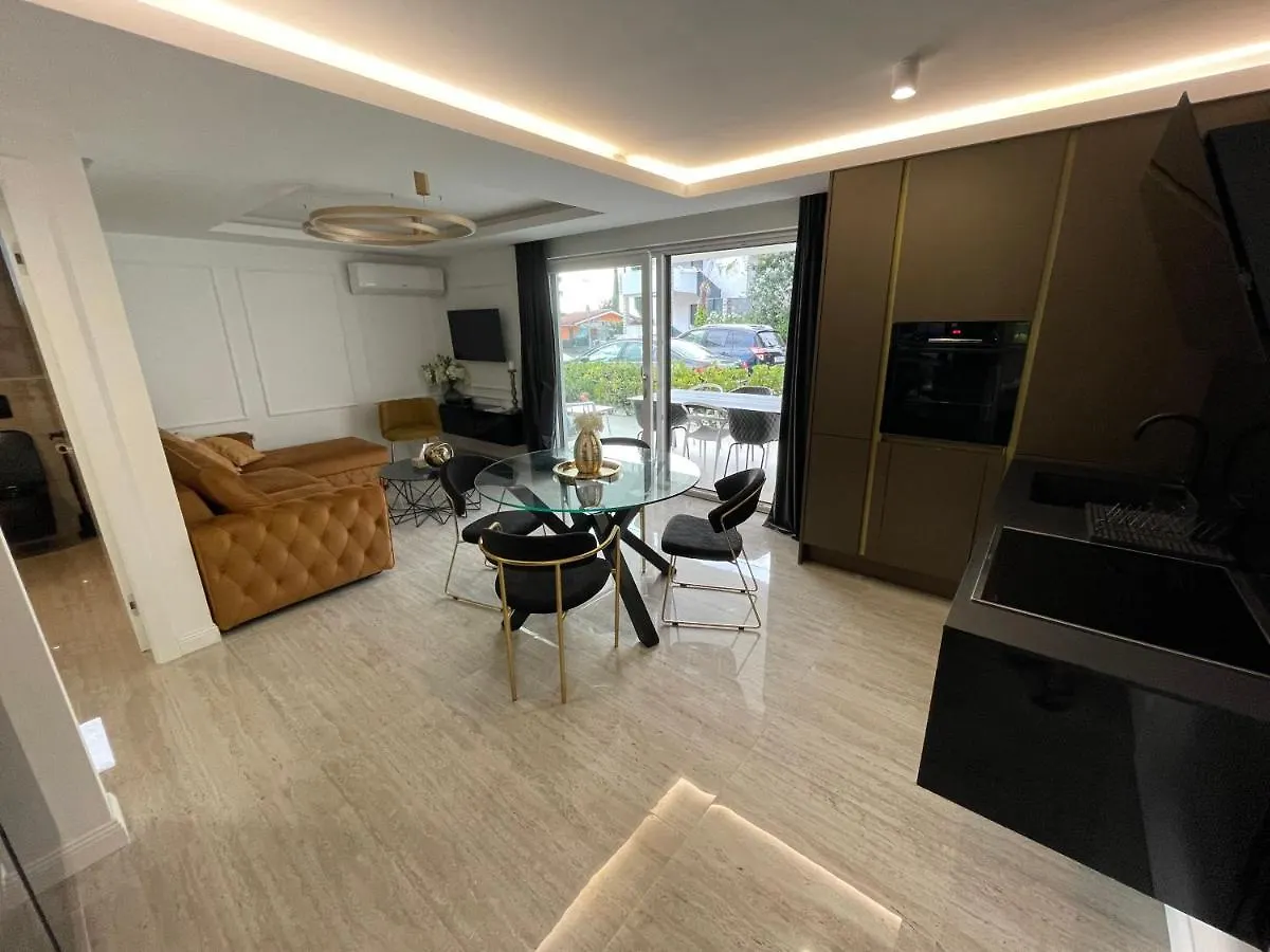 Luxury Apartment Toma Njivice