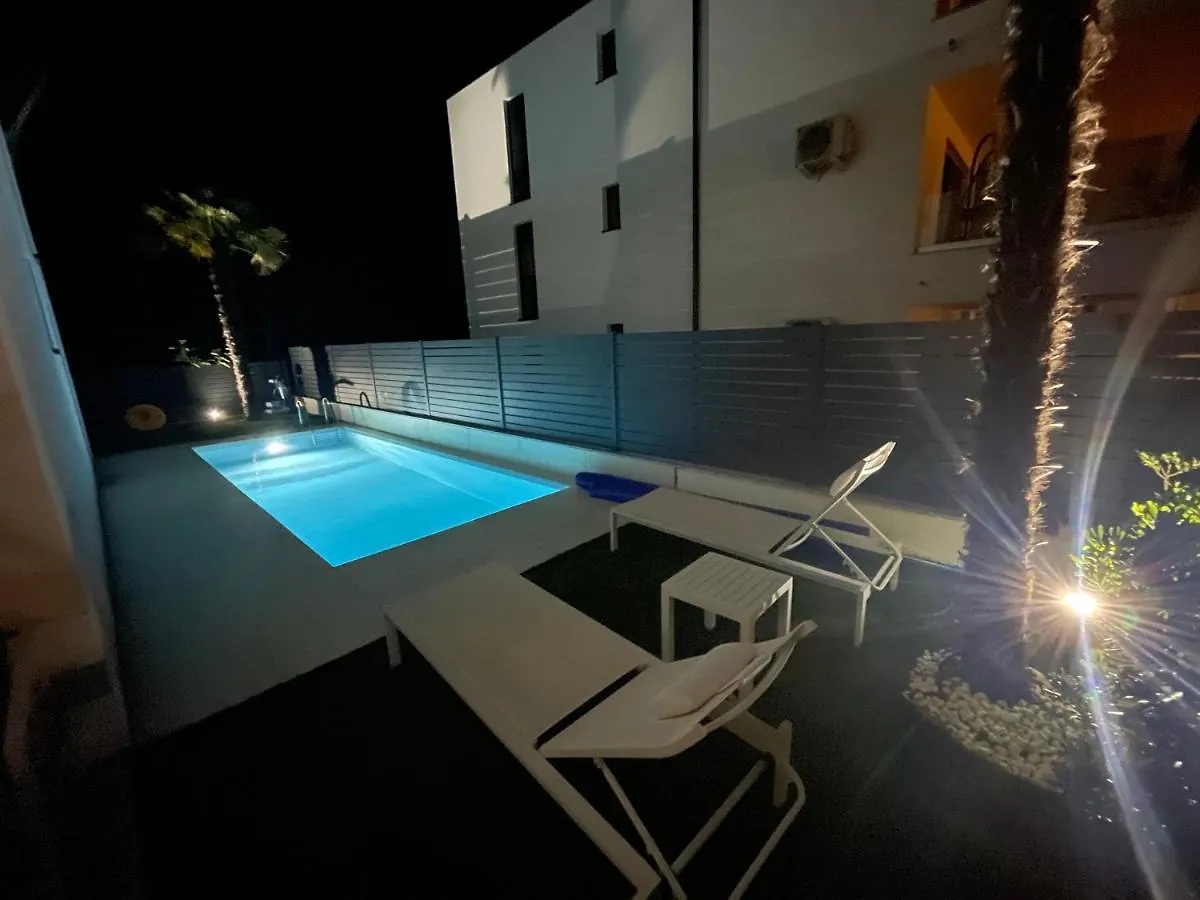 Luxury Apartment Toma Njivice Croatia