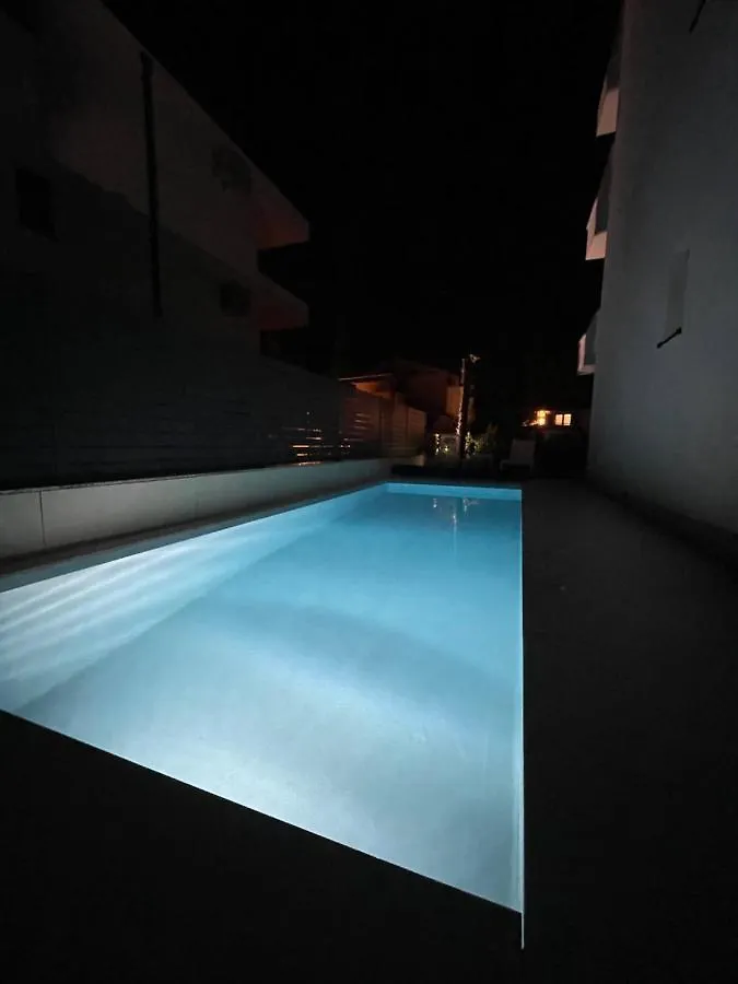 Luxury Apartment Toma Njivice