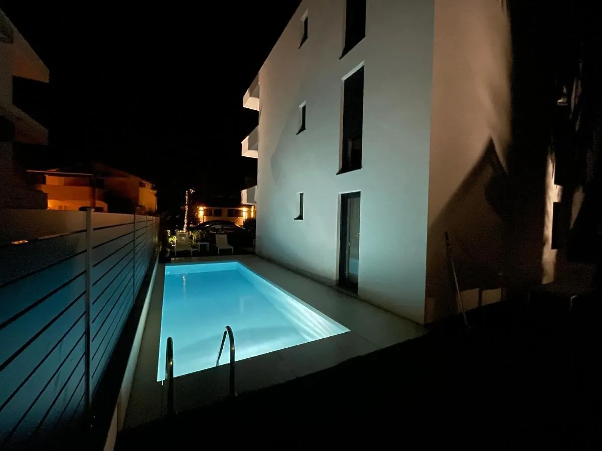 Luxury Apartment Toma Njivice