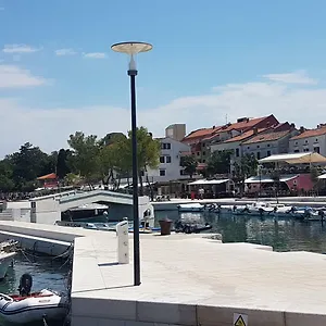 Apartman Vijon, Njivice